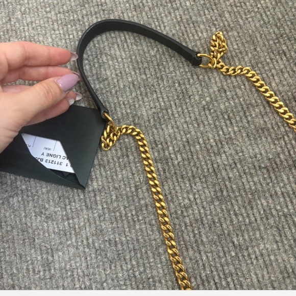 Saint Laurent Lou camera bag with tassel - Picture 7 of 8